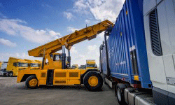 Crane for 45 t containers