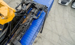 Crane for 45 t containers